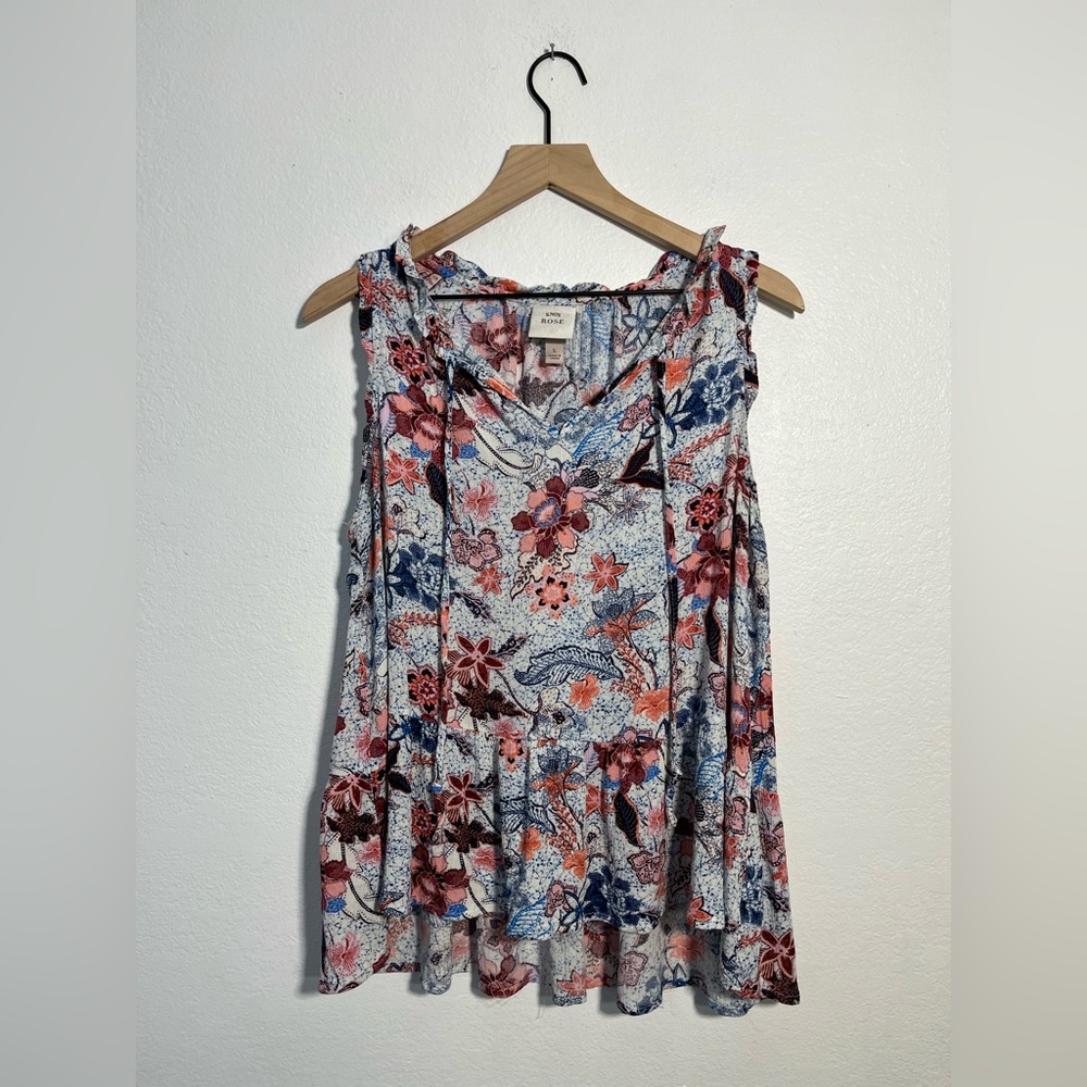 Knox Rose Swing Tank Top size Large Blue Peach Burgundy Floral Ruffle Tr…